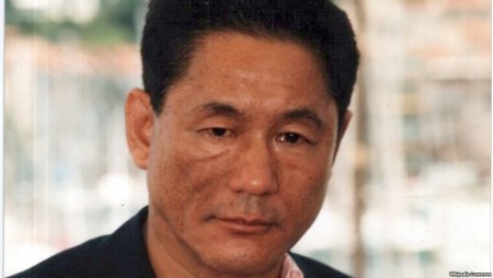 Bütün filmlərində öz həyatını oynayan Takeshi Kitano kinoda necə yaşayır...