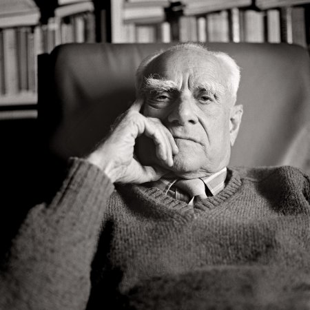 Alberto Moravia. "Sən yatmışdın". (Hekayə)