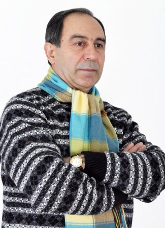 Rahid    Ulusel     “Dişi ədəbiyyat”,   yaxud   Söz ovxarı