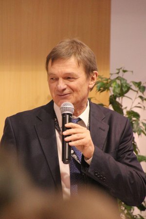 ÇAĞDAŞ RUS POEZİYASI - Yevgeni Rezniçenko